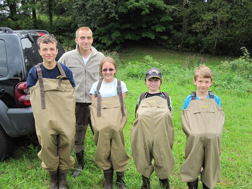 FODC-Brian-Carlson-is-sporting-waders-in-style-with-Friends-of-Deckers-Creek-Youth-Advisory-Board-Members-just-before-a-day-of-fish-shocking