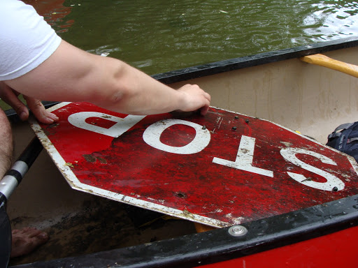 GRRP-pulled-out-during-canoe-the-clinch-2008